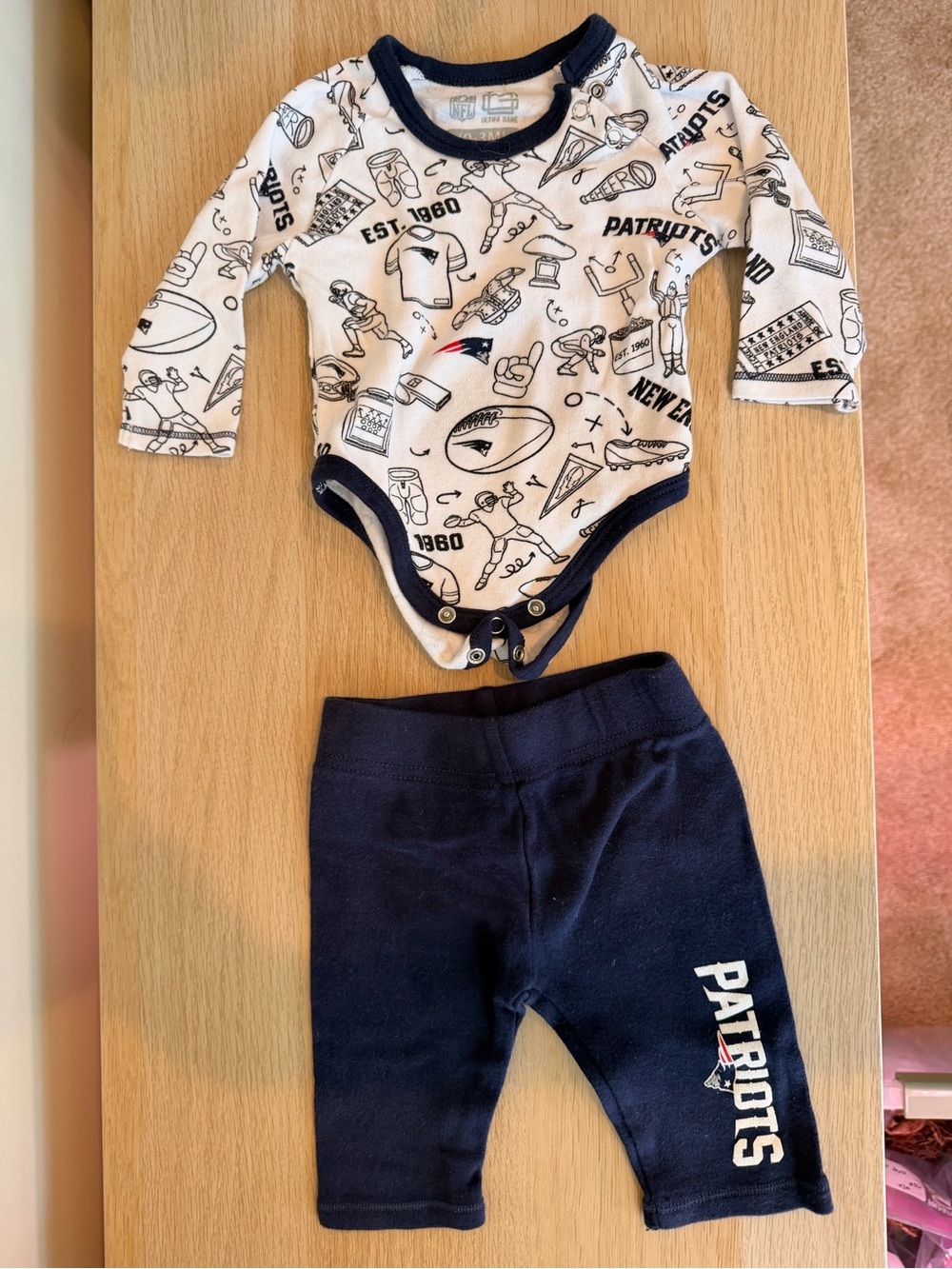 Patriots Baby Bundle - Picture 7 of 11